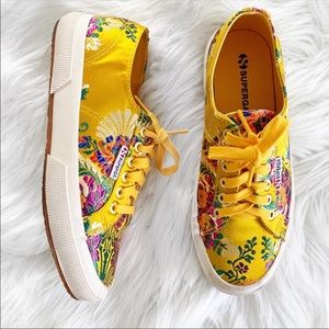 ☀️NEW! Superga Sneakers / Tennis Shoes - Size 10